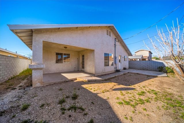 1825 Atlantic Avenue, Kingman, AZ 86401