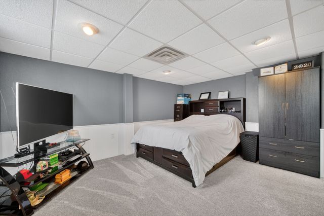 5015 71st Street, Urbandale, IA 50322