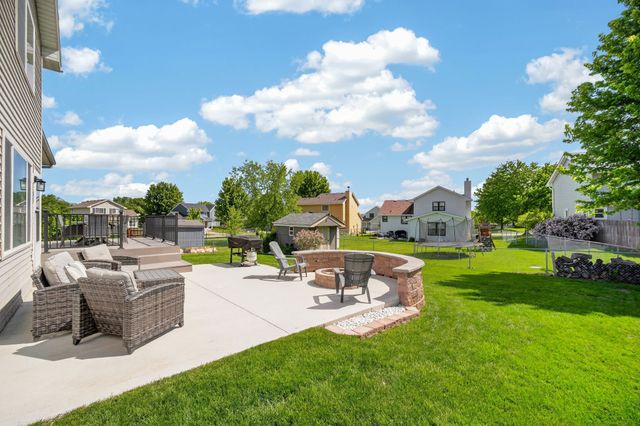5015 71st Street, Urbandale, IA 50322