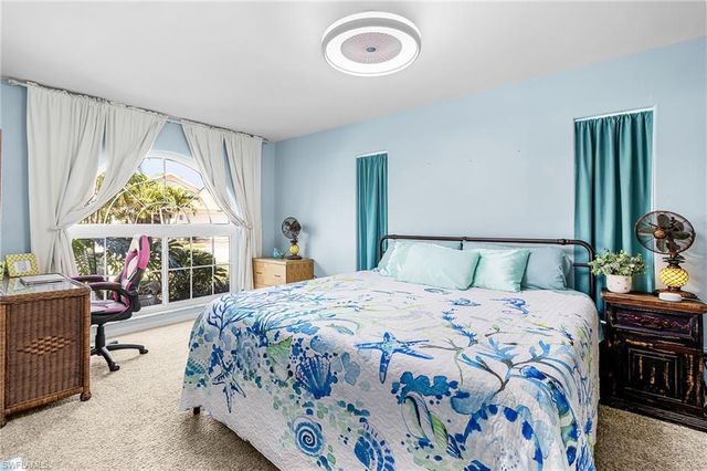 9391 Palm Island CIR, North Fort Myers, FL 33903