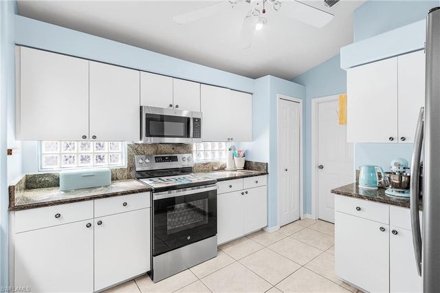 9391 Palm Island CIR, North Fort Myers, FL 33903