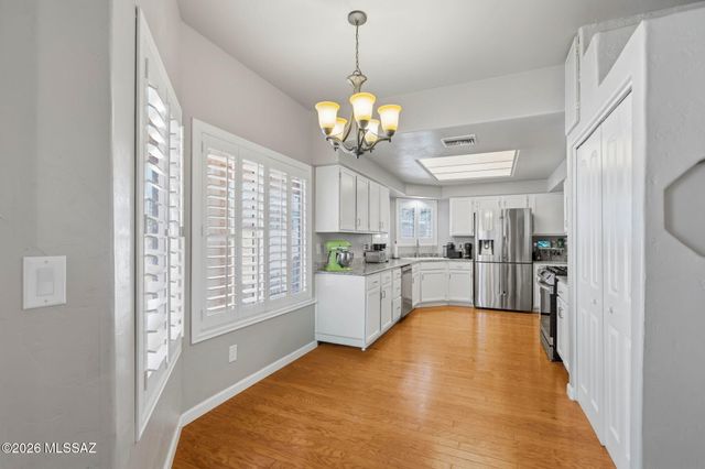 9845 N Meadow Flower Place, Tucson, AZ 85742