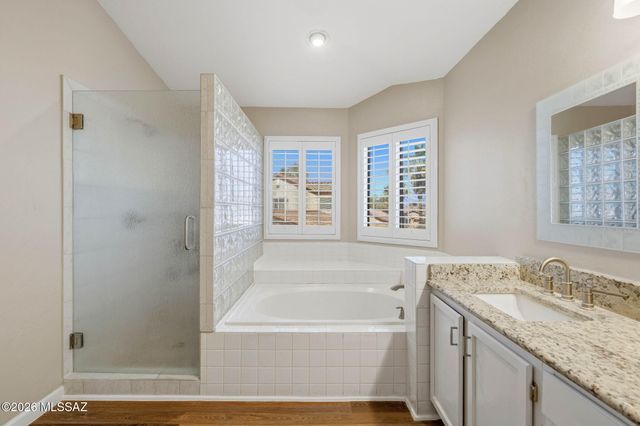 9845 N Meadow Flower Place, Tucson, AZ 85742