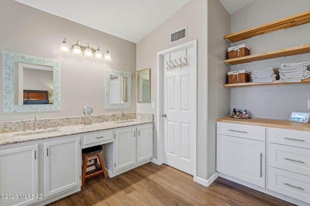 9845 N Meadow Flower Place, Tucson, AZ 85742