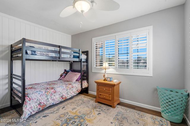 9845 N Meadow Flower Place, Tucson, AZ 85742