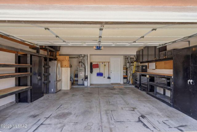 9845 N Meadow Flower Place, Tucson, AZ 85742