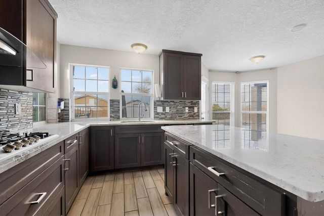 1780 Black River Drive NE, Rio Rancho, NM 87144