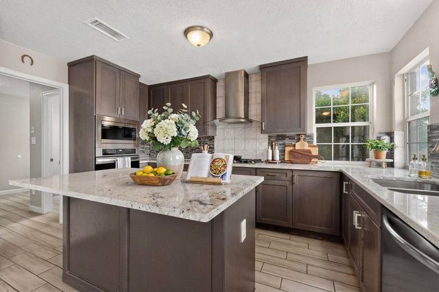 1780 Black River Drive NE, Rio Rancho, NM 87144