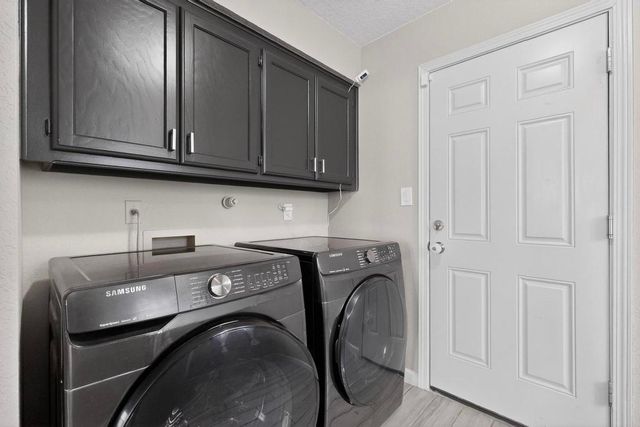 1780 Black River Drive NE, Rio Rancho, NM 87144