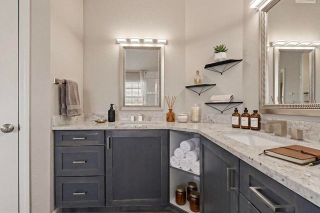 1780 Black River Drive NE, Rio Rancho, NM 87144