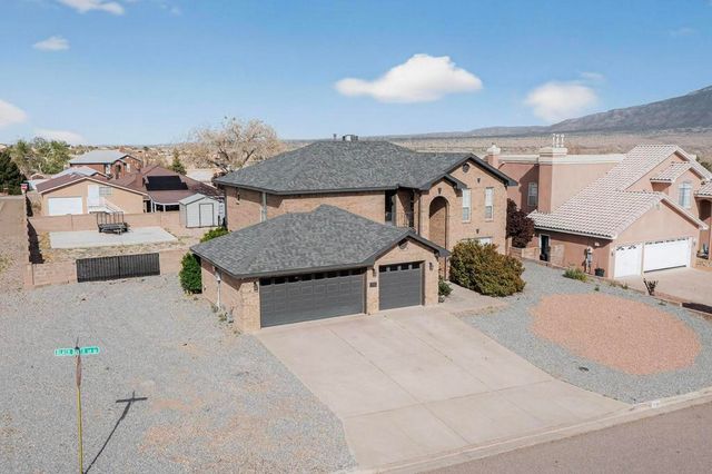 1780 Black River Drive NE, Rio Rancho, NM 87144