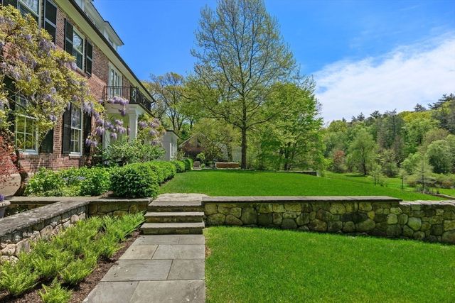 280 Warren St, Brookline, MA 02445