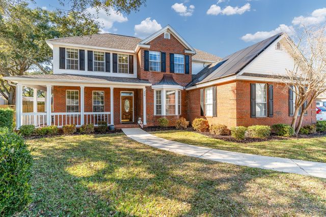 256 NW Ventura Circle, Fort Walton Beach, FL 32548