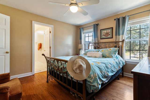 256 NW Ventura Circle, Fort Walton Beach, FL 32548