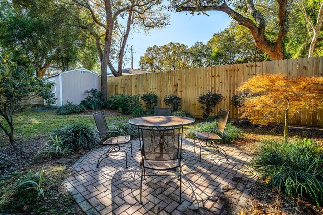 256 NW Ventura Circle, Fort Walton Beach, FL 32548