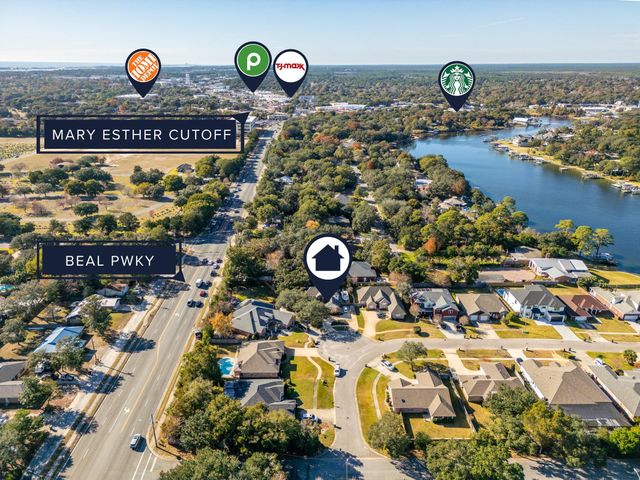 256 NW Ventura Circle, Fort Walton Beach, FL 32548