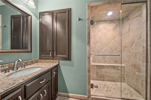 22712 Dam Site Loop, Garfield, AR 72732