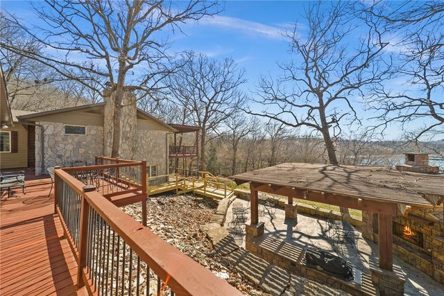 22712 Dam Site Loop, Garfield, AR 72732