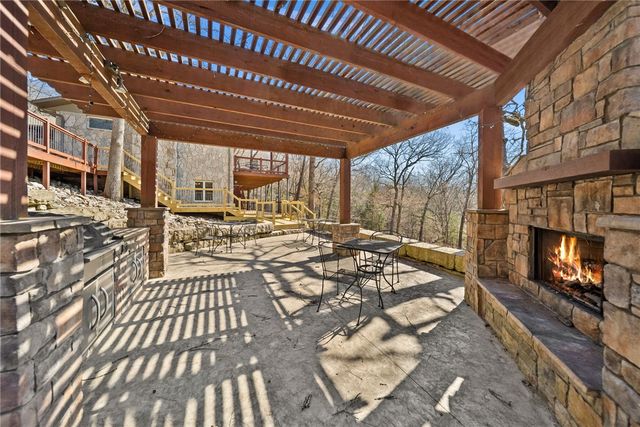 22712 Dam Site Loop, Garfield, AR 72732