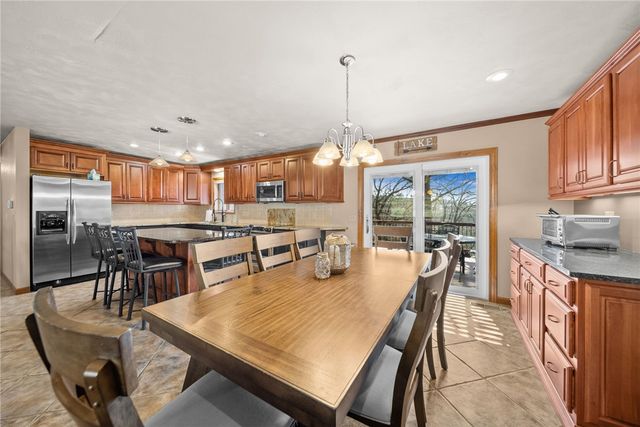 22712 Dam Site Loop, Garfield, AR 72732