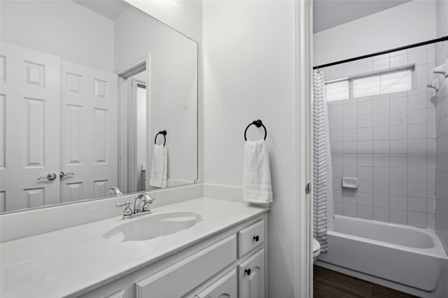 1216 Bridle Latch Drive, Fort Worth, TX 76052