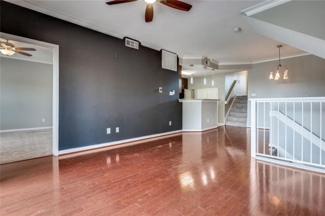 2201 Wolf Street 5107, Dallas, TX 75201