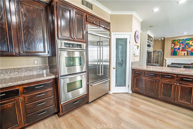 39560 Tinderbox, Murrieta, CA 92562