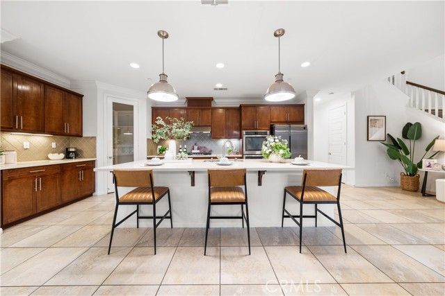 13078 Irisbend, Eastvale, CA 92880