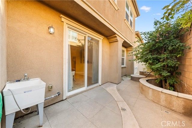 13078 Irisbend, Eastvale, CA 92880