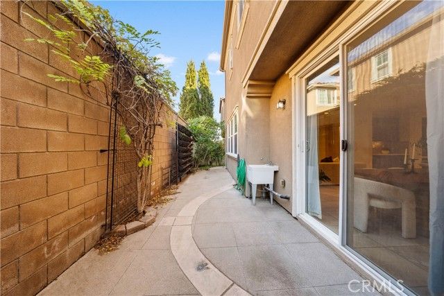 13078 Irisbend, Eastvale, CA 92880