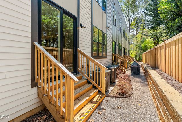 811 Maple Berry Lane 103, Raleigh, NC 27607