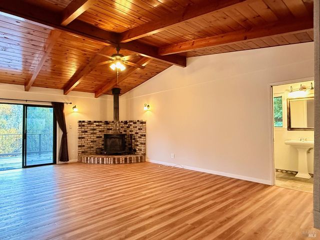 16868 Center Way, Guerneville, CA 95446