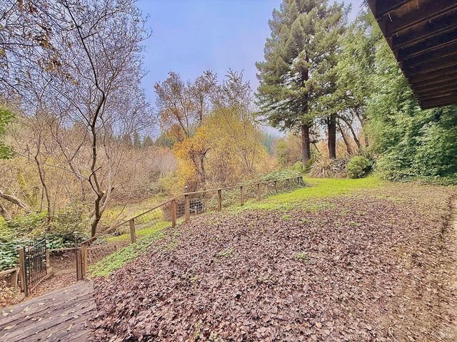 16868 Center Way, Guerneville, CA 95446