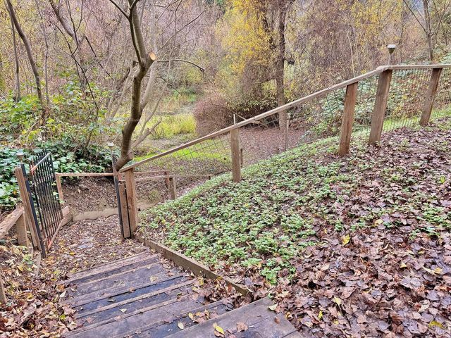 16868 Center Way, Guerneville, CA 95446