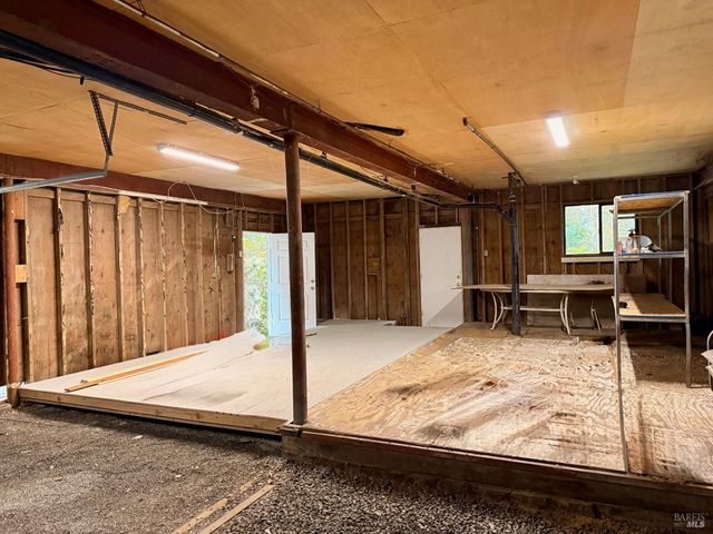 16868 Center Way, Guerneville, CA 95446