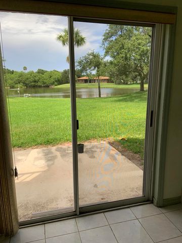 3710 Promenade Way, Fort Pierce, FL 34982