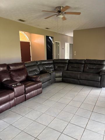 3710 Promenade Way, Fort Pierce, FL 34982