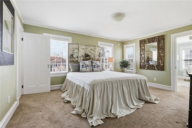 5701 Central Street, Kansas City, MO 64113