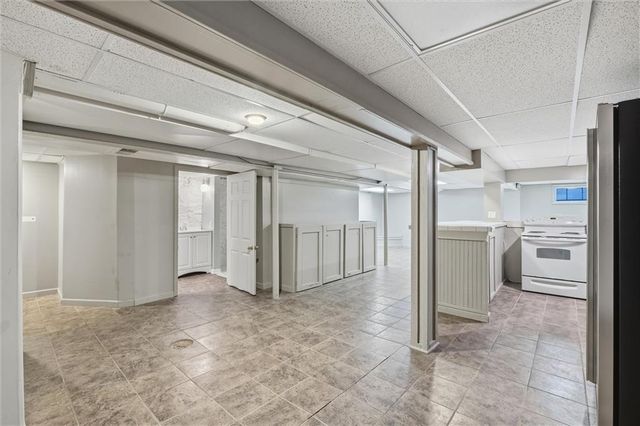 5701 Central Street, Kansas City, MO 64113