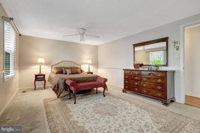 2212 STIRRUP IRON LN, Reston, VA 20191