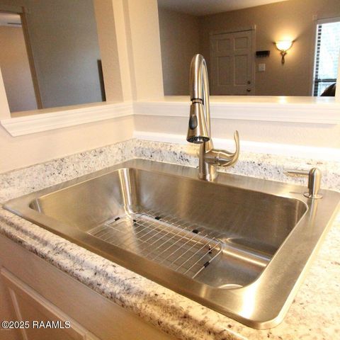 701 S College Road 311, Lafayette, LA 70503