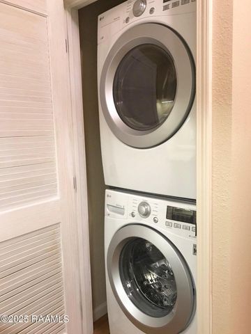 701 S College Road 311, Lafayette, LA 70503