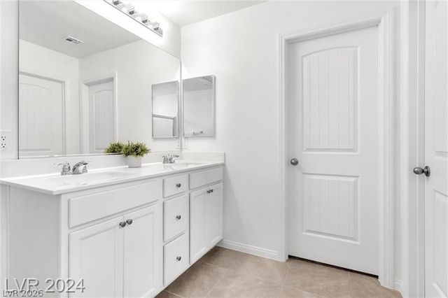 96 Mosso Niente Place, Henderson, NV 89011