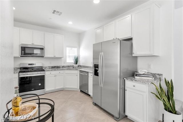 96 Mosso Niente Place, Henderson, NV 89011
