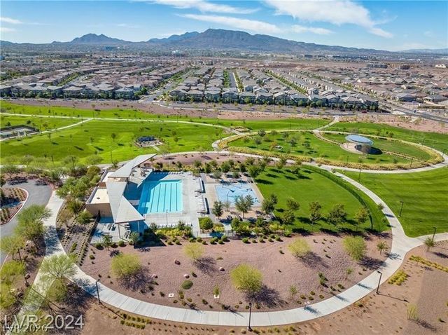 96 Mosso Niente Place, Henderson, NV 89011