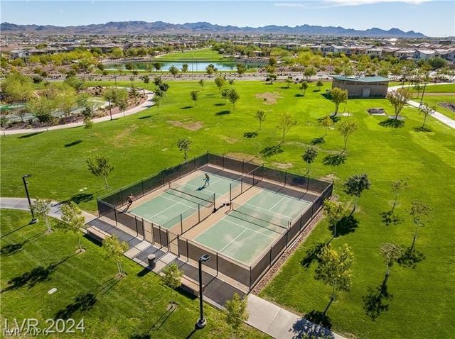 96 Mosso Niente Place, Henderson, NV 89011