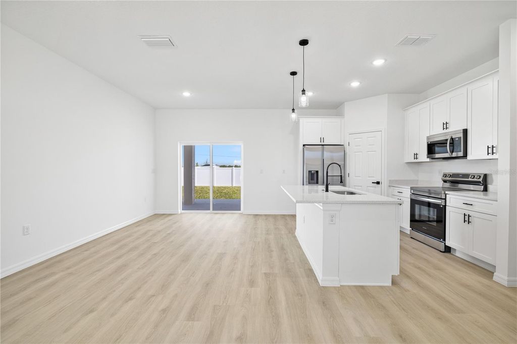 Image 11 of property listing at 309 ELDERBERRY COURT, Poinciana, FL 34759