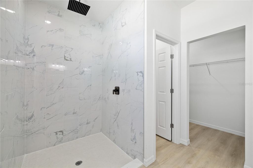 Image 22 of property listing at 309 ELDERBERRY COURT, Poinciana, FL 34759