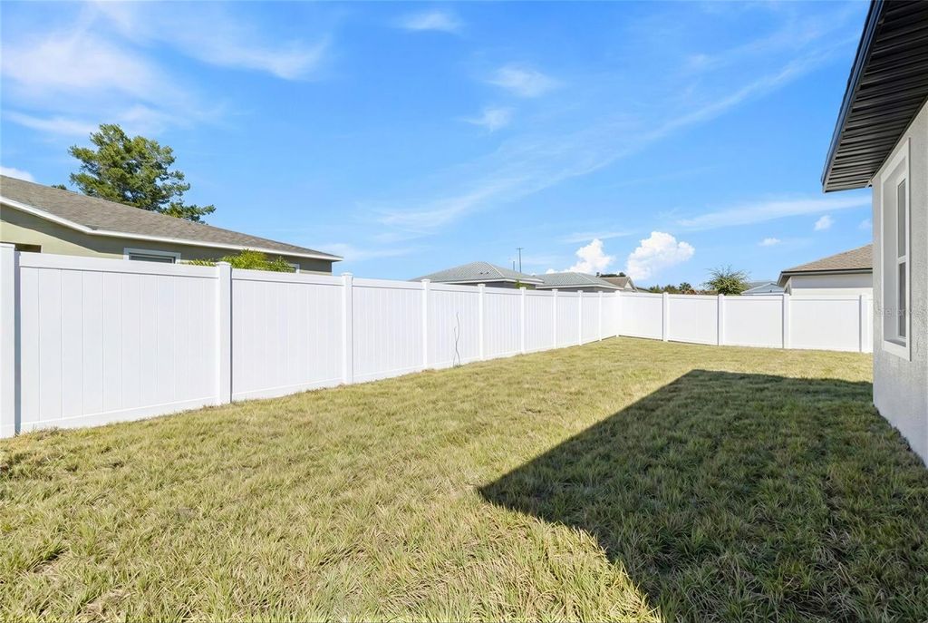 Image 8 of property listing at 309 ELDERBERRY COURT, Poinciana, FL 34759