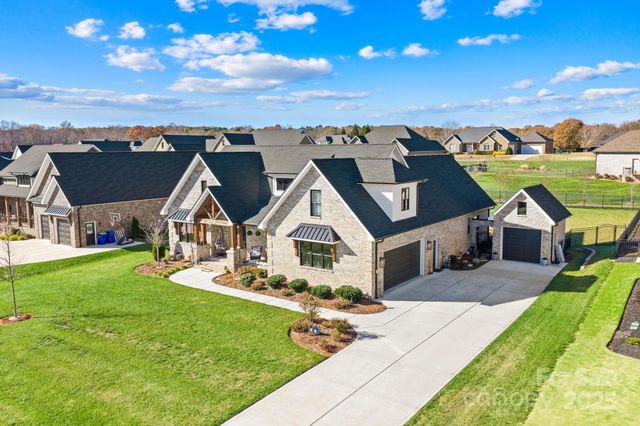 2983 Tavistock Lane, Lincolnton, NC 28092